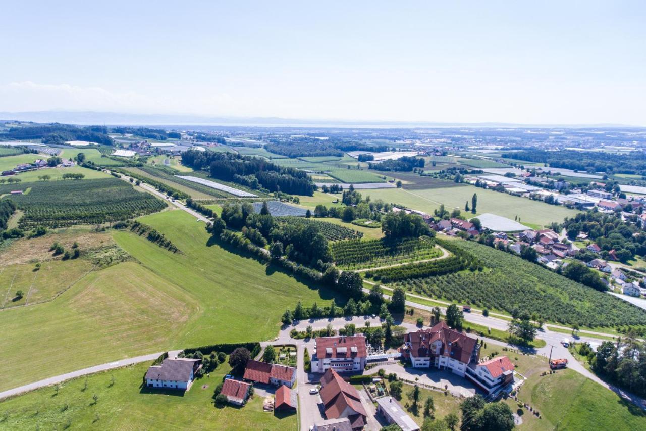Hotel Jaegerhaus Meckenbeuren Esterno foto