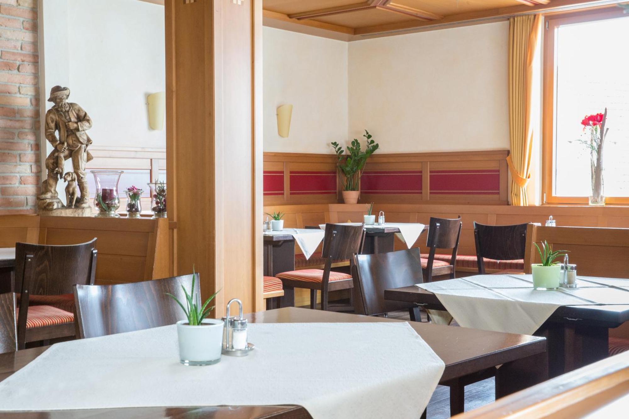 Hotel Jaegerhaus Meckenbeuren Esterno foto