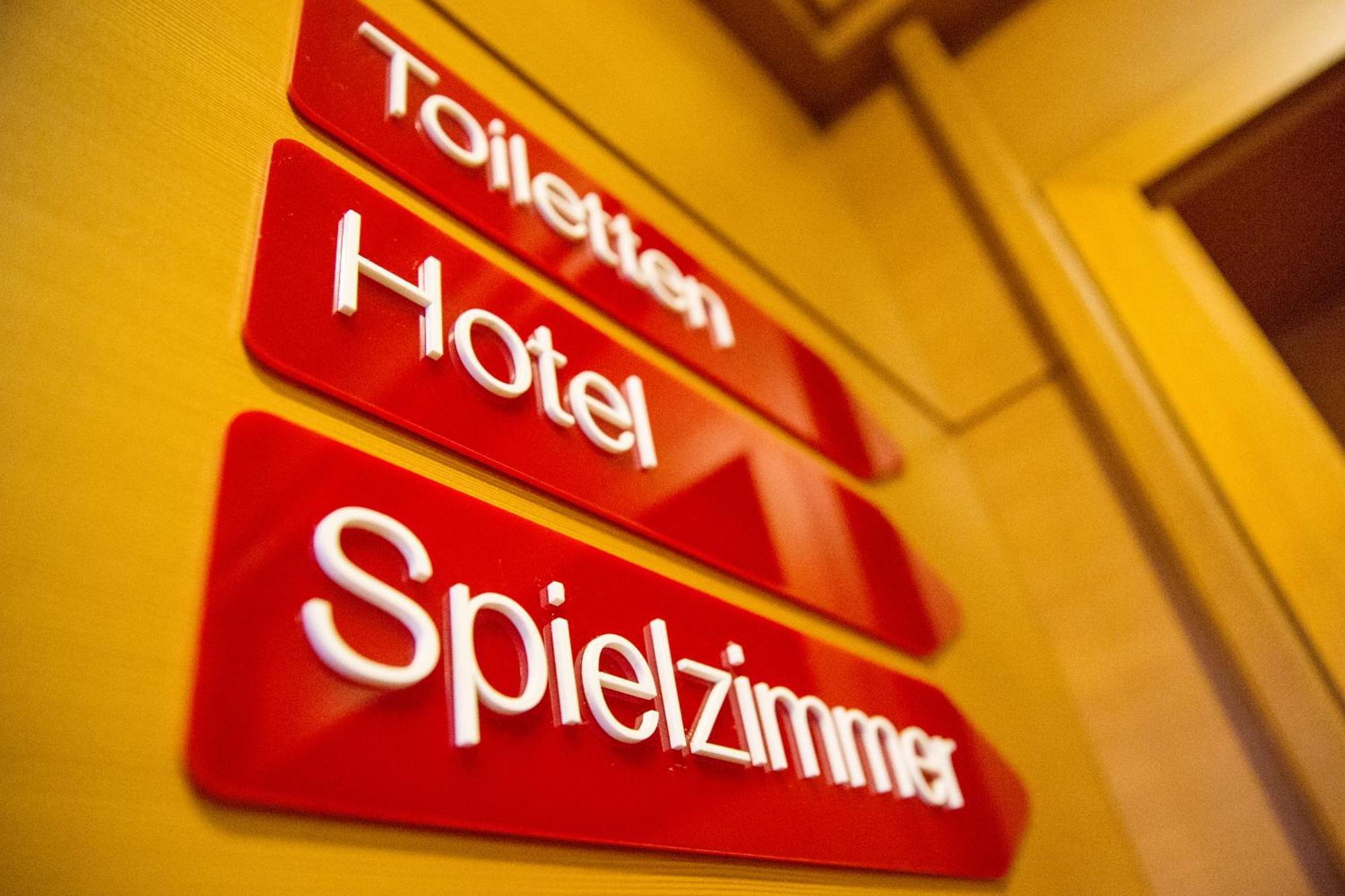 Hotel Jaegerhaus Meckenbeuren Esterno foto